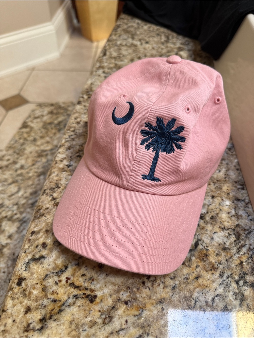 Vineyard Vines Pink Cap with Navy Palm & Crescent Embroidery